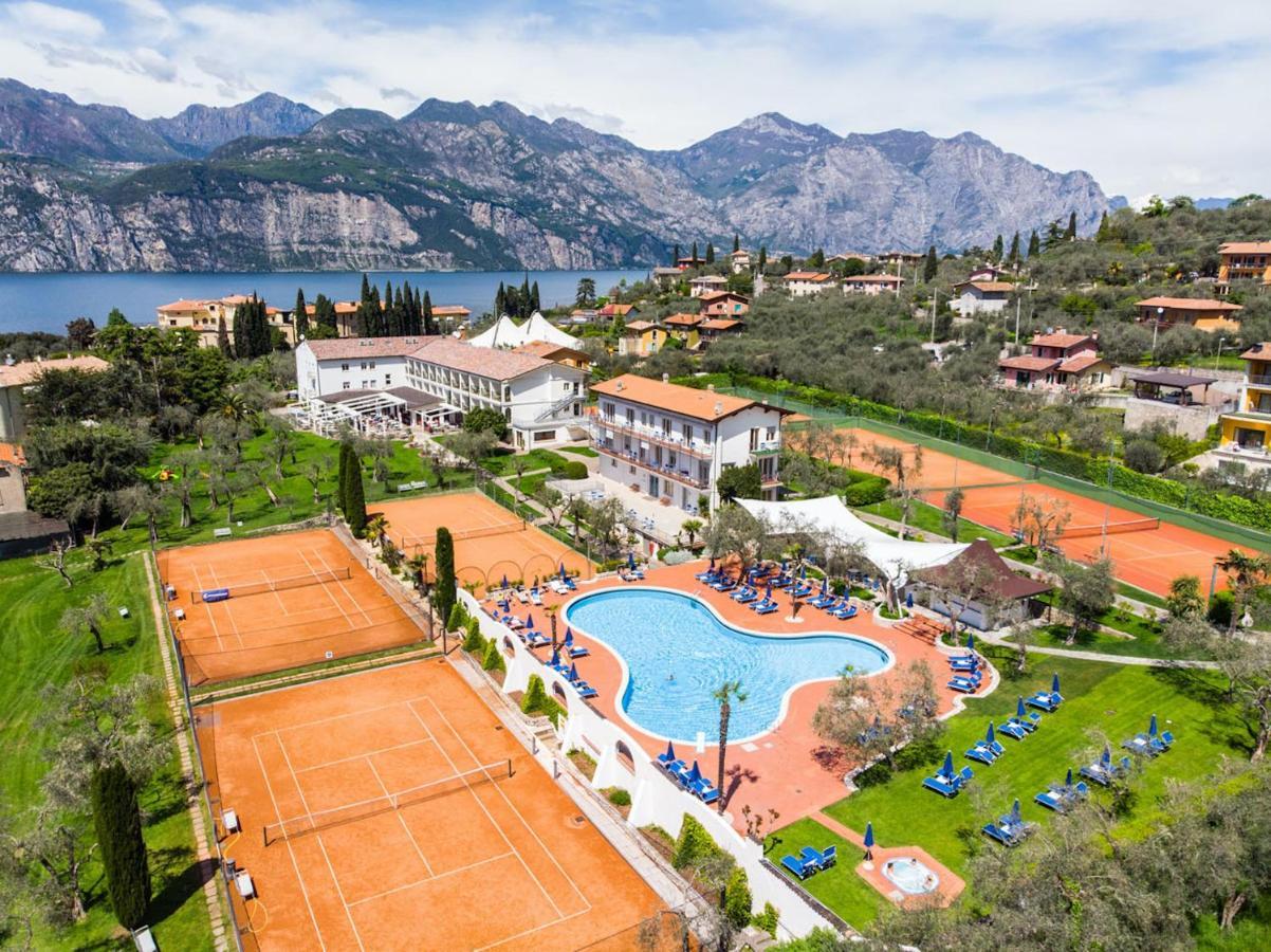 מאלצ'סינה Club Hotel Olivi - Tennis Center מראה חיצוני תמונה