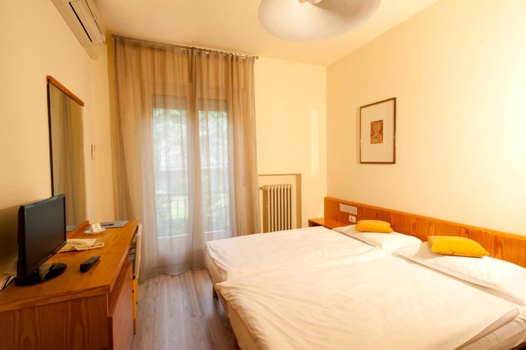 מאלצ'סינה Club Hotel Olivi - Tennis Center מראה חיצוני תמונה