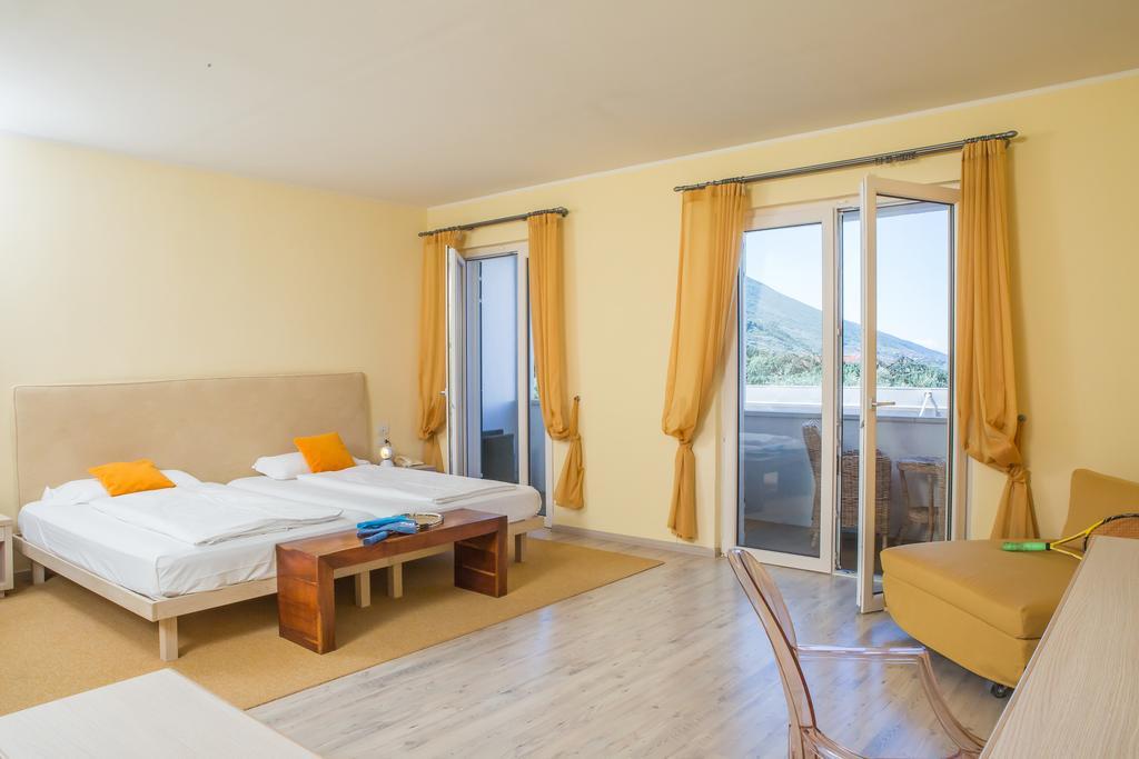 מאלצ'סינה Club Hotel Olivi - Tennis Center מראה חיצוני תמונה