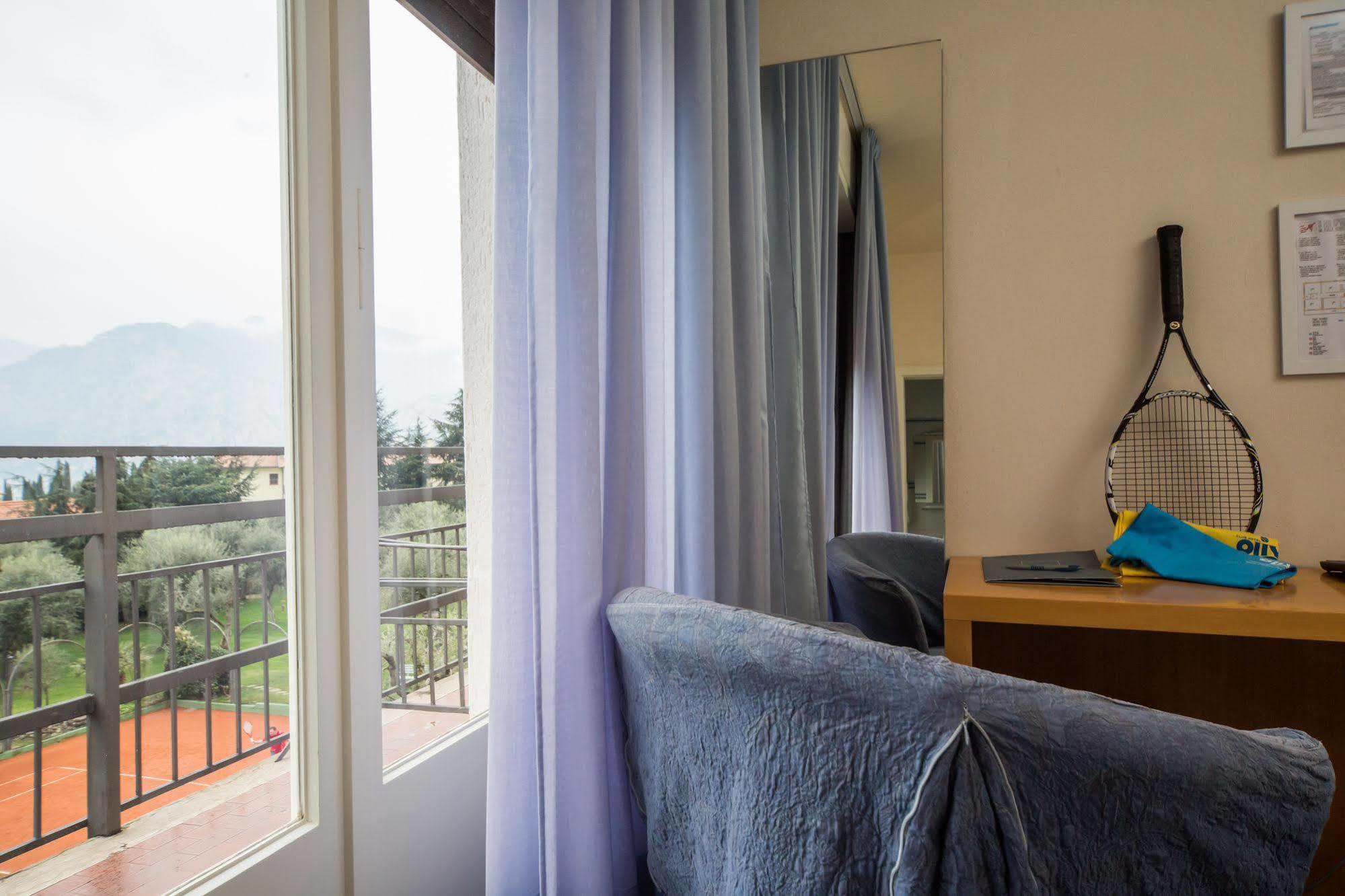 מאלצ'סינה Club Hotel Olivi - Tennis Center מראה חיצוני תמונה